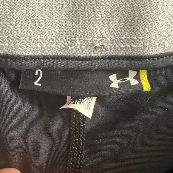 Under Armour Black Athletic Skort Golf Tennis Skirt Built-In Shorts Size 2 - Picture 4 of 13